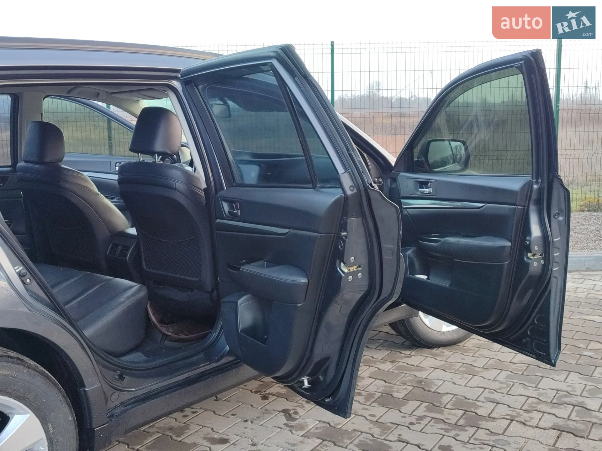 2012 Subaru Outback - мініатюра 21