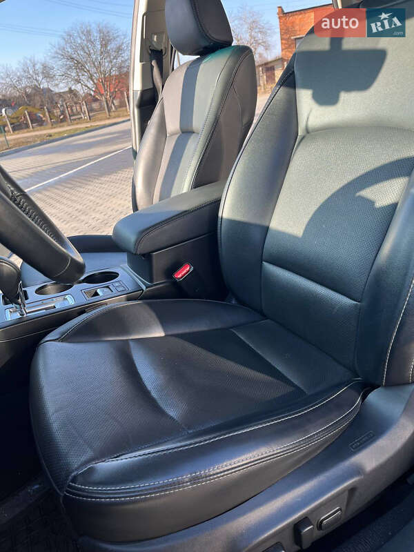 Універсал Subaru Outback 2017 в Києві фото 14 Універсал Subaru Outback 2017 в Києві