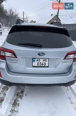 Універсал Subaru Outback 2017 в Дніпрі