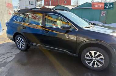 Внедорожник / Кроссовер Subaru Outback 2021 в 