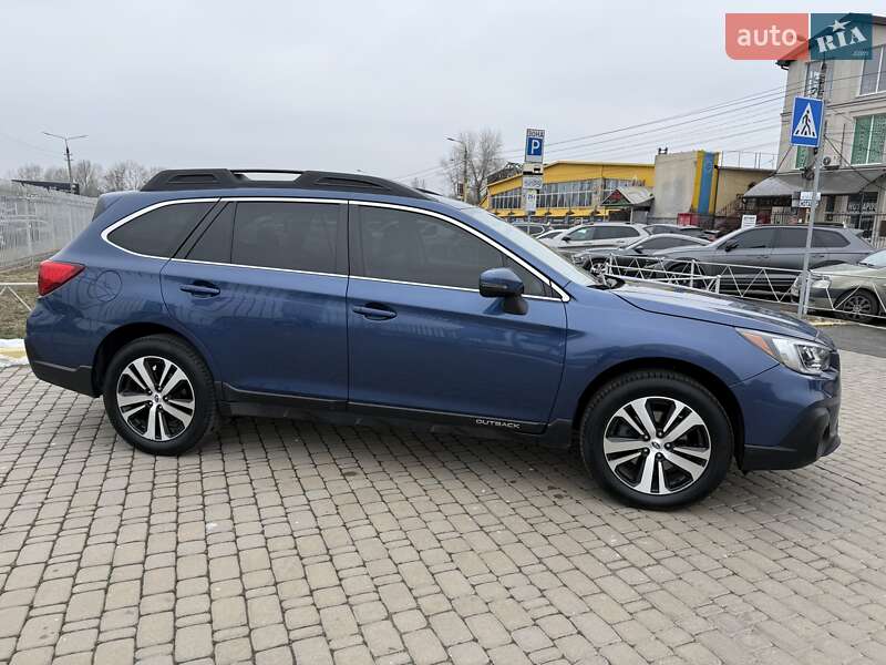 Универсал Subaru Outback 2019 в Киеве