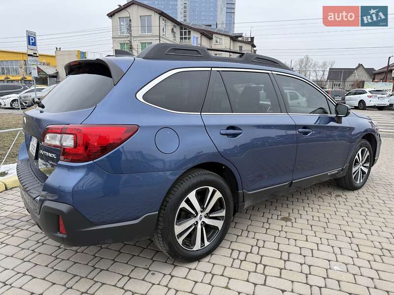 Универсал Subaru Outback 2019 в Киеве