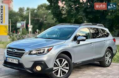 Универсал Subaru Outback 2017 в Львове