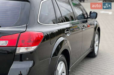 Універсал Subaru Outback 2013 в Києві