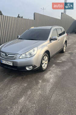 Универсал Subaru Outback 2010 в 