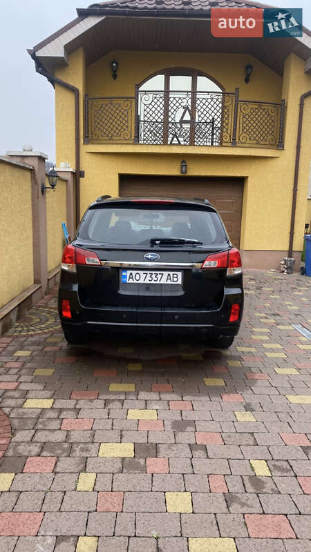 Універсал Subaru Outback 2013 в Мукачевому