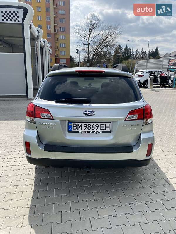 Універсал Subaru Outback 2011 в Києві