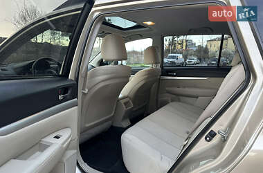 Универсал Subaru Outback 2010 в 