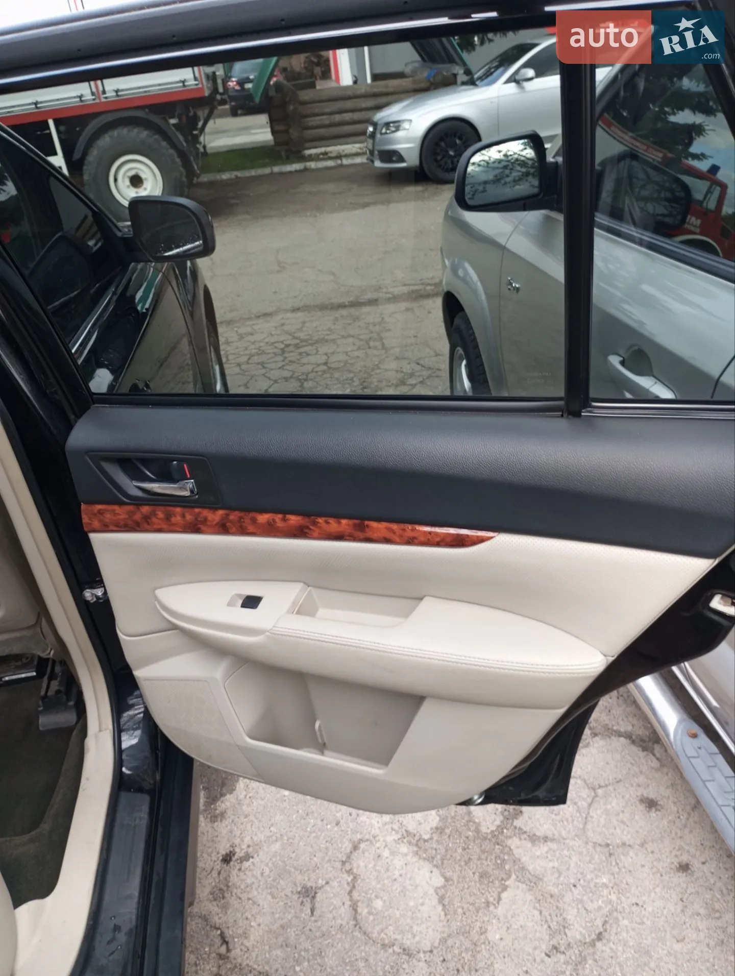 2012 Subaru Outback - мініатюра 18