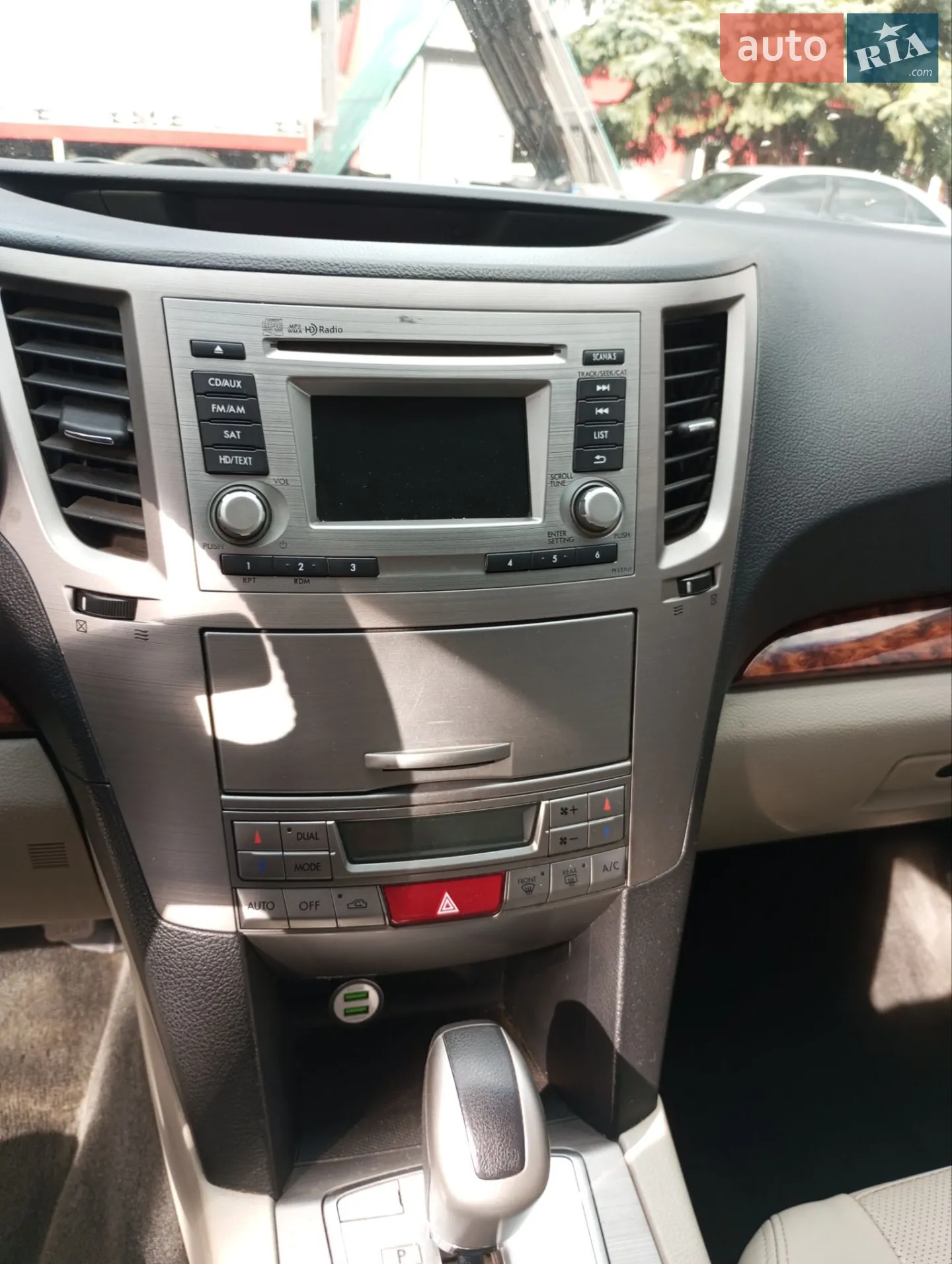 2012 Subaru Outback - мініатюра 13