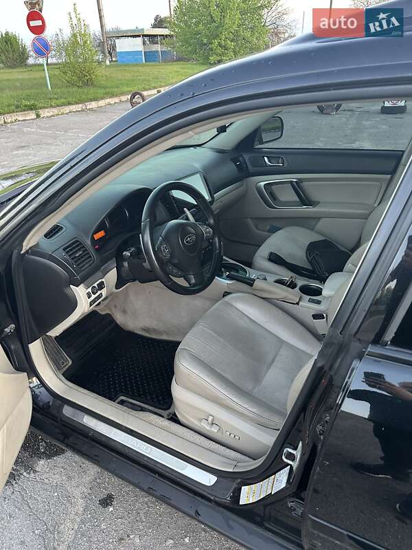 Универсал Subaru Outback 2006 в Каменском