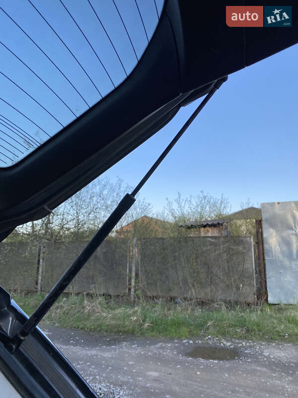 Универсал Subaru Outback 2010 в Калуше