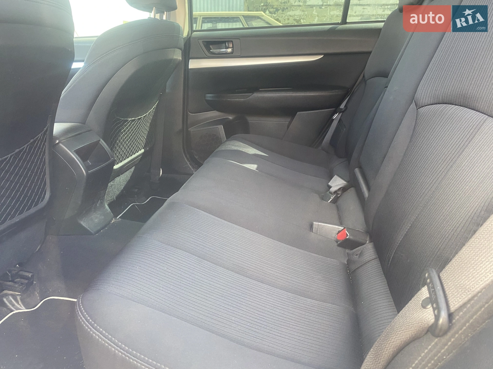 2010 Subaru Outback - мініатюра 14