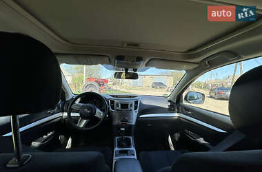 Универсал Subaru Outback 2012 в 