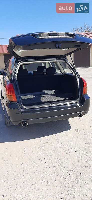 Универсал Subaru Outback 2005 в Почаеве