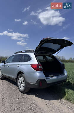 Универсал Subaru Outback 2016 в 