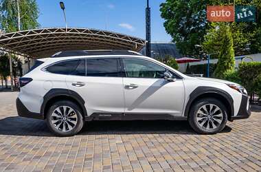 Позашляховик / Кросовер Subaru Outback 2024 в 