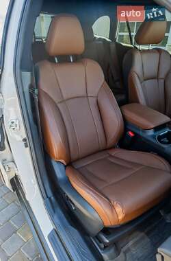 Позашляховик / Кросовер Subaru Outback 2024 в 