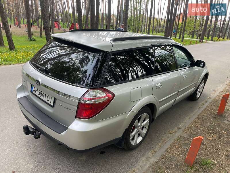 Универсал Subaru Outback 2007 в Киеве