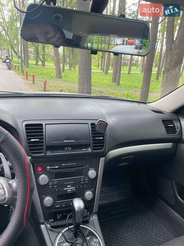 Универсал Subaru Outback 2007 в Киеве