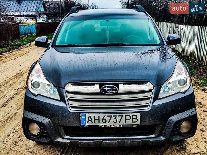Универсал Subaru Outback 2014 в Березному