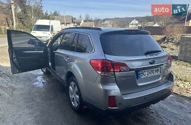Універсал Subaru Outback 2010 в Делятині