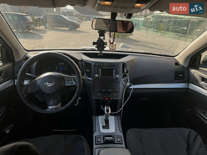 Універсал Subaru Outback 2013 в Хмельницькому