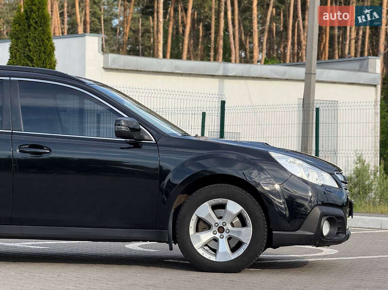 Універсал Subaru Outback 2013 в Києві