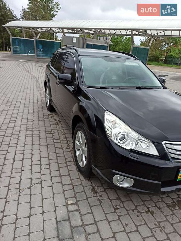Универсал Subaru Outback 2010 в Львове фото 2 Универсал Subaru Outback 2010 в Львове