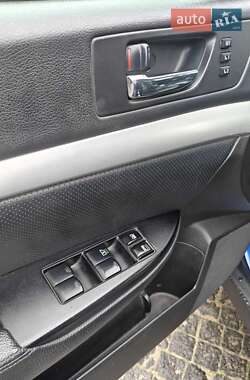 Универсал Subaru Outback 2011 в 