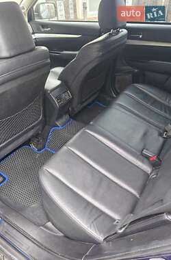 Универсал Subaru Outback 2011 в 
