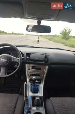 Универсал Subaru Outback 2006 в 