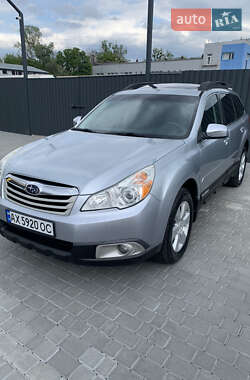 Универсал Subaru Outback 2012 в 