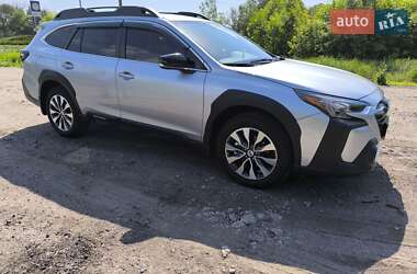 Внедорожник / Кроссовер Subaru Outback 2022 в Новой Водолаге