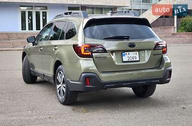 Универсал Subaru Outback 2019 в 