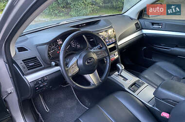Универсал Subaru Outback 2011 в 
