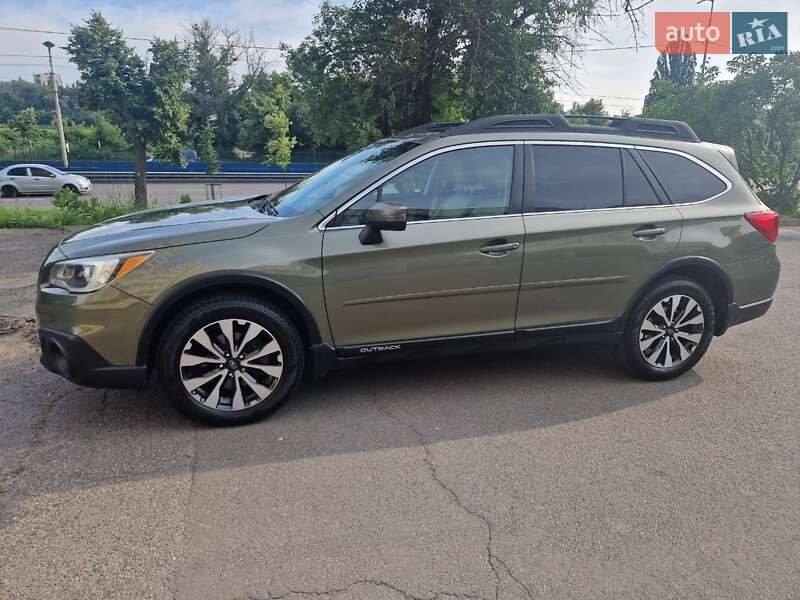 Subaru Outback 2015