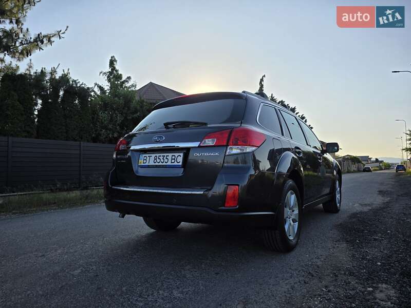 Универсал Subaru Outback 2009 в Херсоне