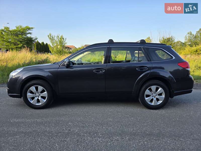 Универсал Subaru Outback 2009 в Херсоне