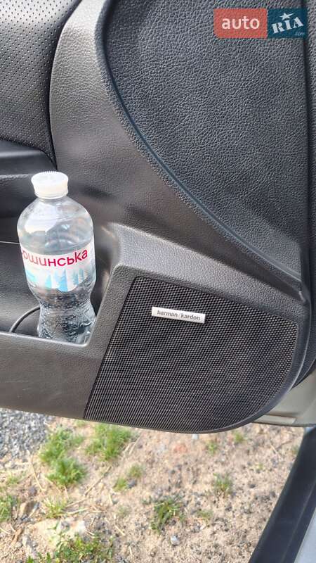 Универсал Subaru Outback 2012 в Житомире