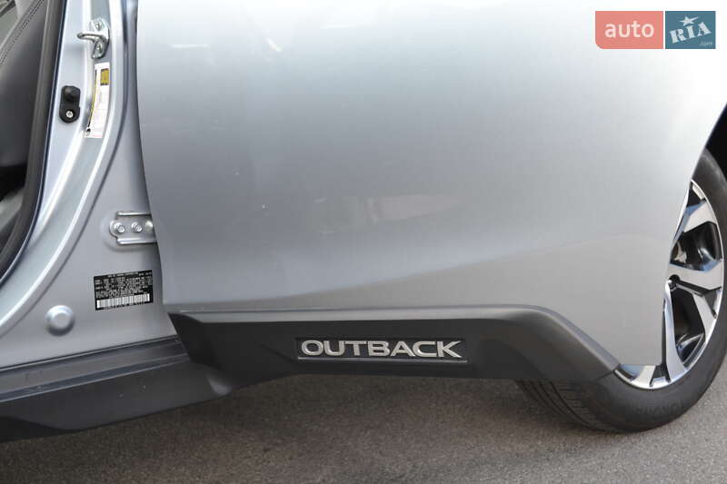 Универсал Subaru Outback 2022 в Киеве