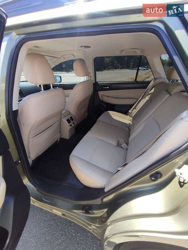 Универсал Subaru Outback 2015 в Софиевской Борщаговке