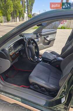 Универсал Subaru Outback 1999 в 