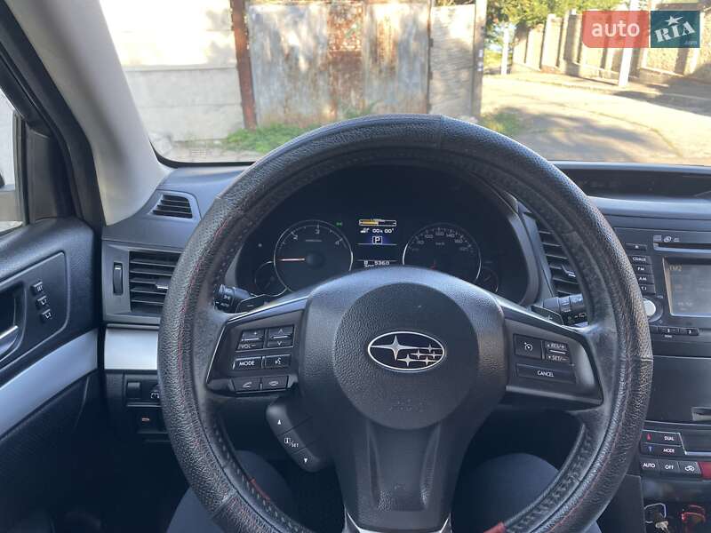 Универсал Subaru Outback 2013 в Николаеве