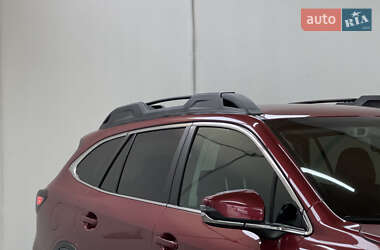 Внедорожник / Кроссовер Subaru Outback 2021 в 