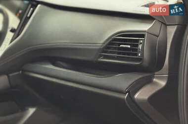 Внедорожник / Кроссовер Subaru Outback 2021 в 