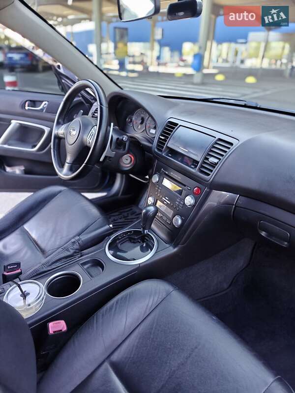 Универсал Subaru Outback 2009 в Кривом Роге
