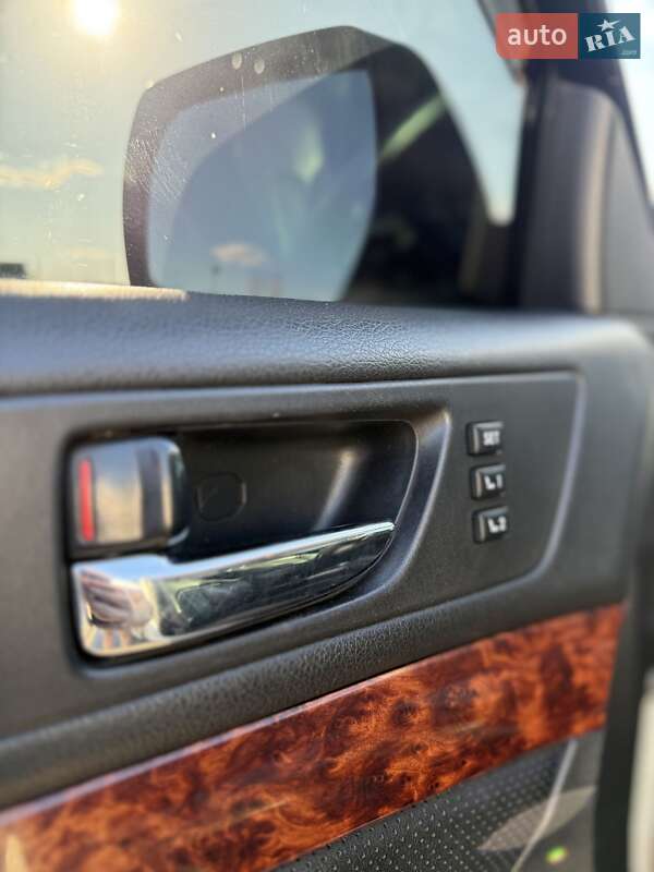 Универсал Subaru Outback 2010 в Вознесенске