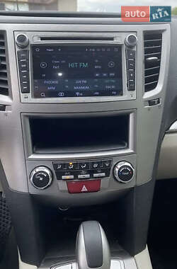 Универсал Subaru Outback 2013 в 