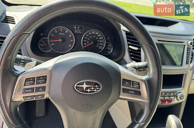 Универсал Subaru Outback 2013 в 